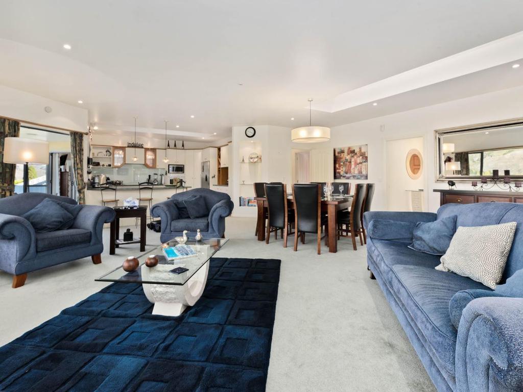 Kawarau Bay View - Cromwell Holiday Home Экстерьер фото