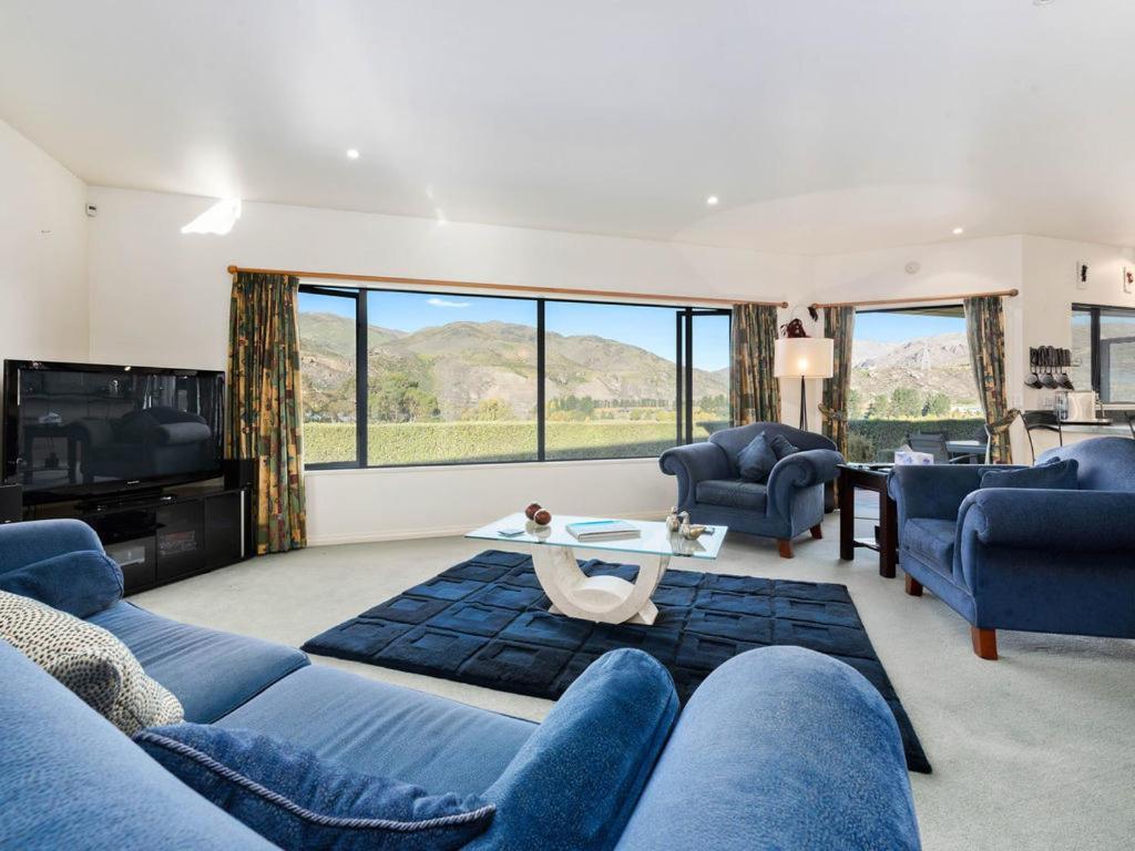 Kawarau Bay View - Cromwell Holiday Home Экстерьер фото