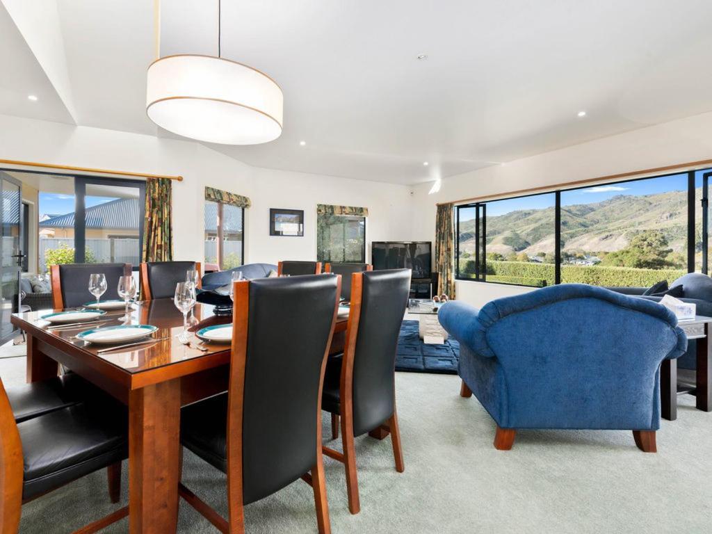 Kawarau Bay View - Cromwell Holiday Home Экстерьер фото