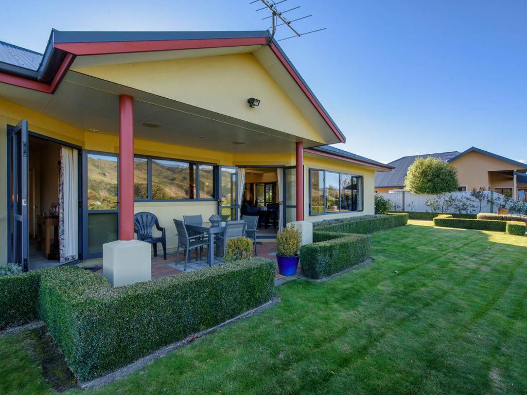 Kawarau Bay View - Cromwell Holiday Home Экстерьер фото